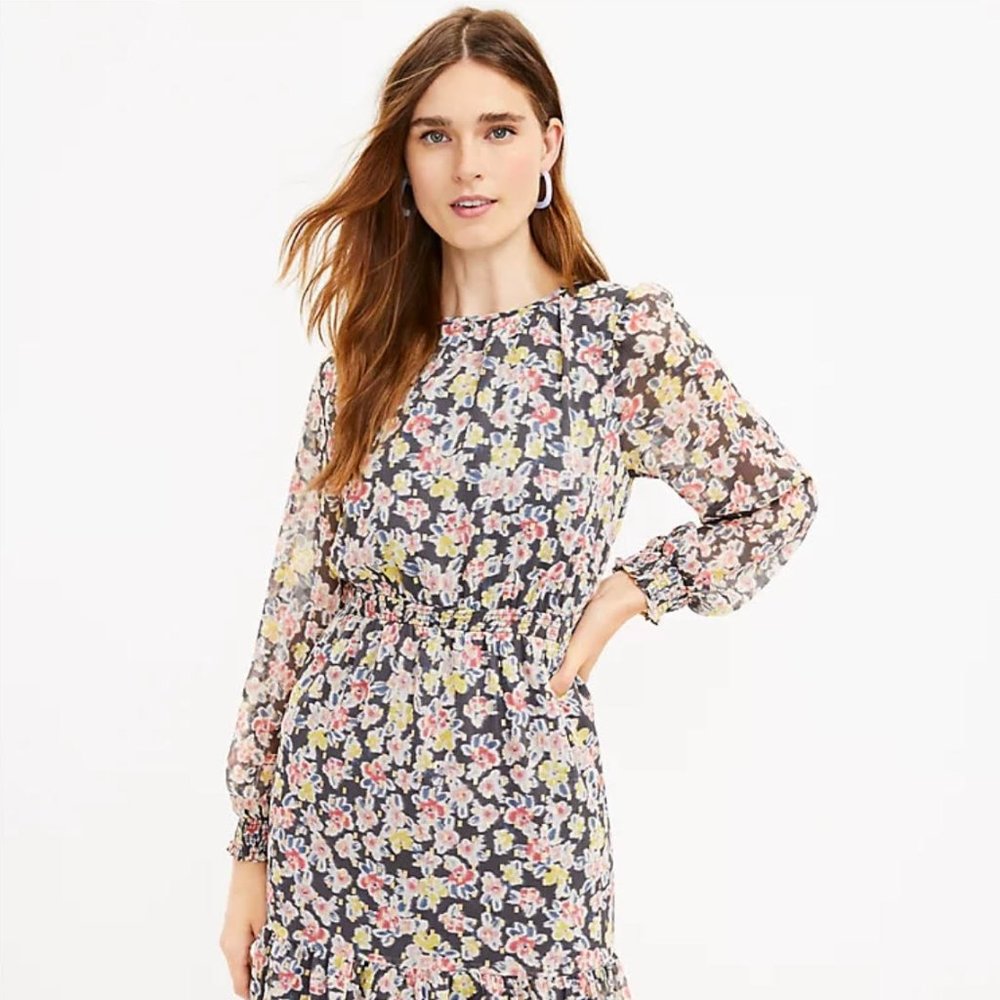 LOFT Shimmer Floral Smocked Flounce Dress, size XS, coastal grey